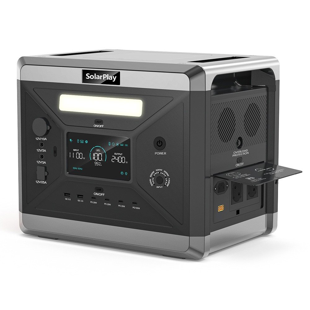 Centrale électrique portable SolarPlay Q2501 gris foncé avec ses ports de sortie AC, DC et USB et son écran LCD