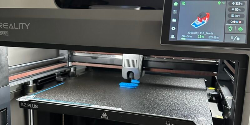 Test de l’imprimante 3D Creality K2 Plus Combo et son gros volume de 350mm3